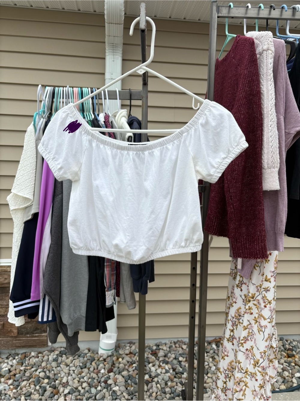 White Off-Shoulder Cotton Crop Top - Classic Summer Style